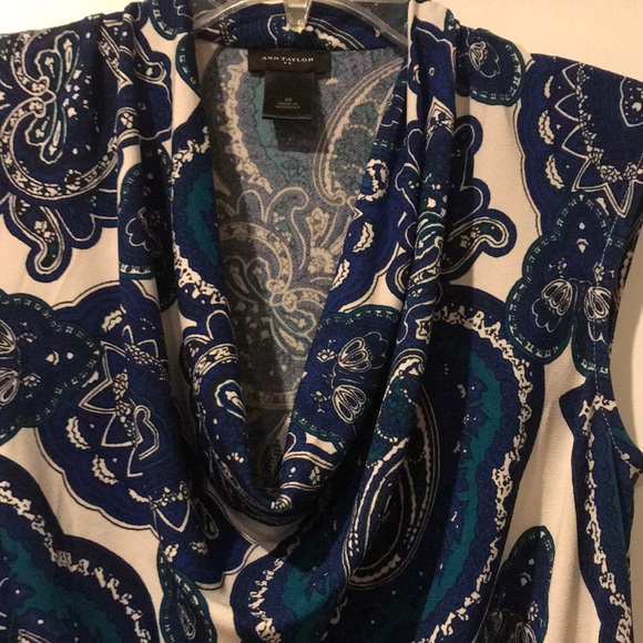 Ann Taylor Cowl neck sleeveless top - Picture 4 of 6